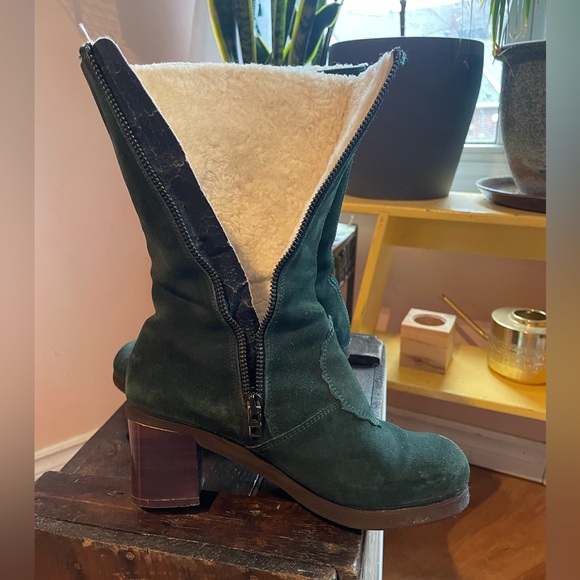 Amazing Vintage 'Hogl' Austrian Hunter Green Suede Mid Calf Booties - Picture 6 of 14
